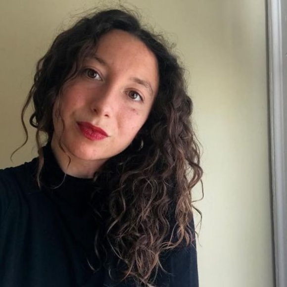 Meet your Posher, Zoë - Picture 1 of 1